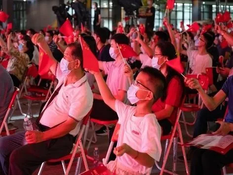 深圳技术大学庆祝中国共产党成立100周年文艺汇演现场图片 3