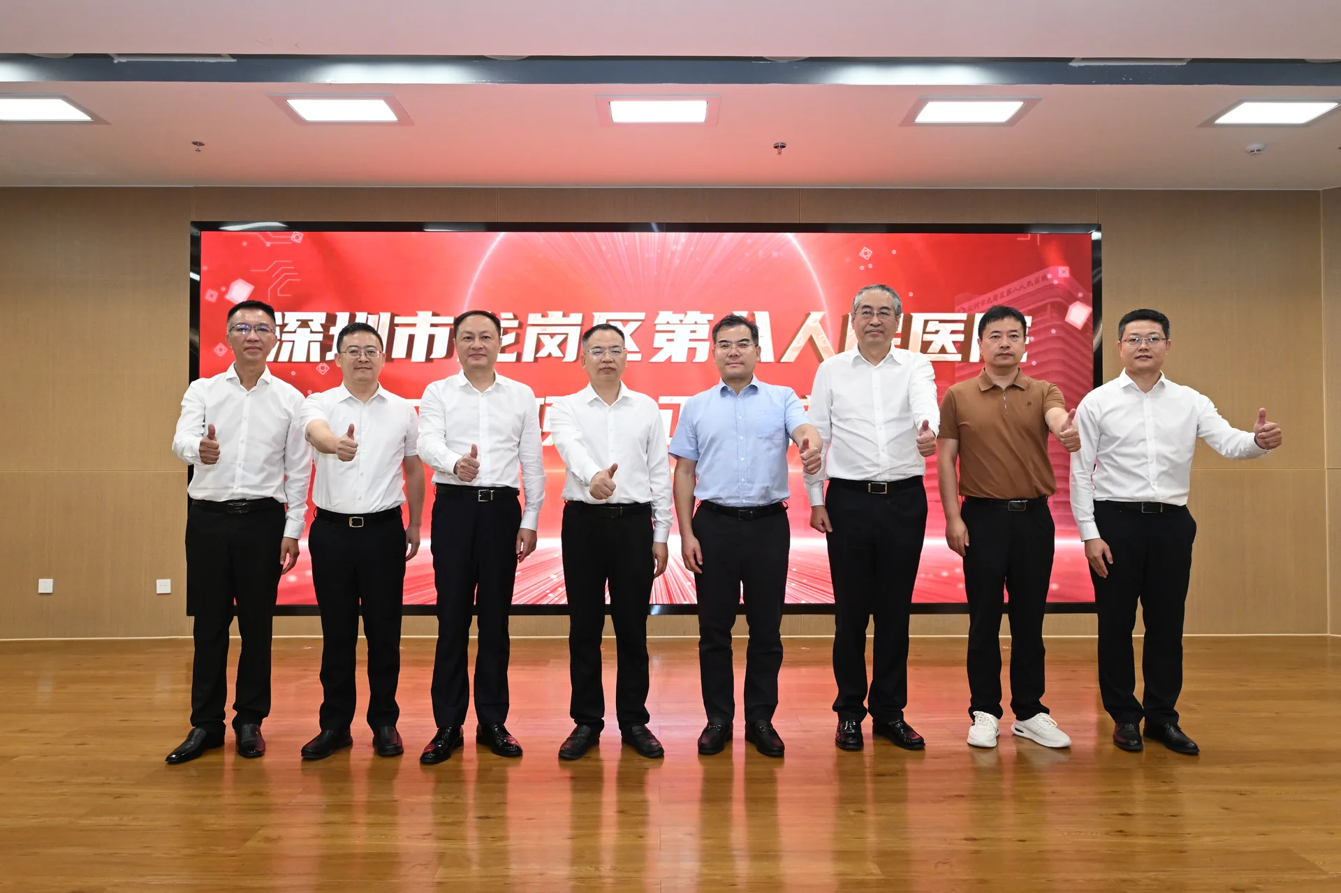 启用仪式现场图片 5